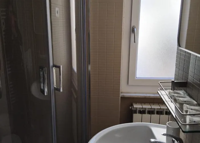 Guest house Holidays Via Colombo 32 3*